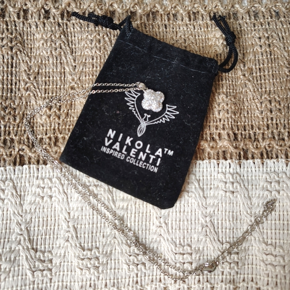 Nikola Valenti Silver Flower Pendant Necklace
